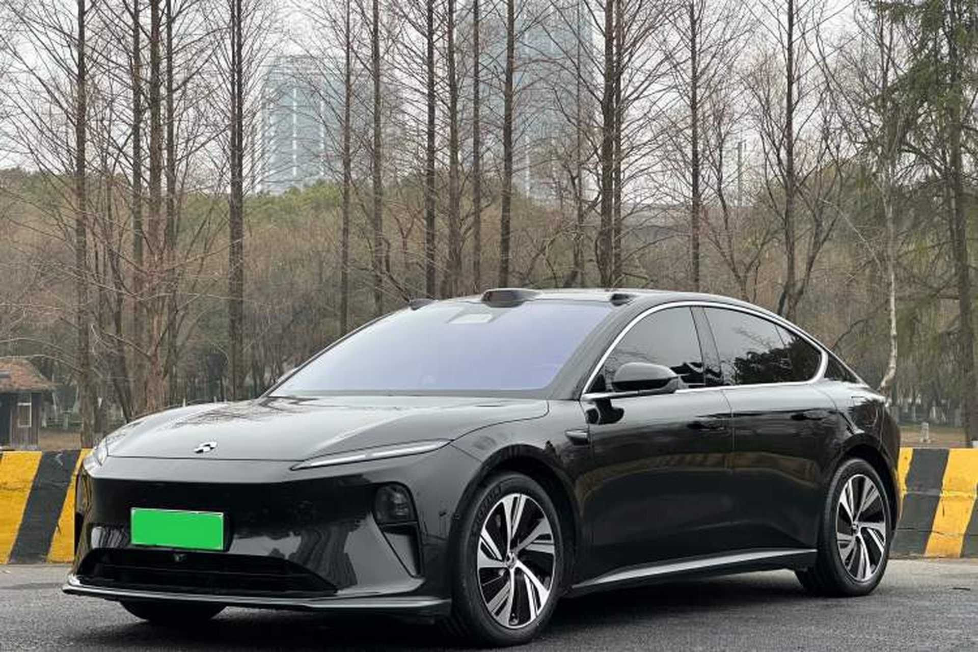 Used Nio ET5 2022 75 kWh Front Left 45 Deg