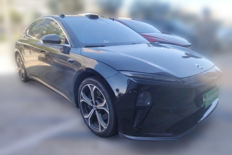 Used Nio ET5 2022 75 kWh Front Right 45 Deg