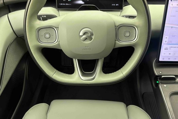 Used Nio ET5 2022 75 kWh Gear Lever