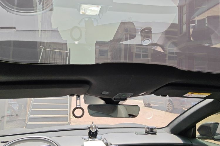 Used Nio ET5 2022 75 kWh Headliner