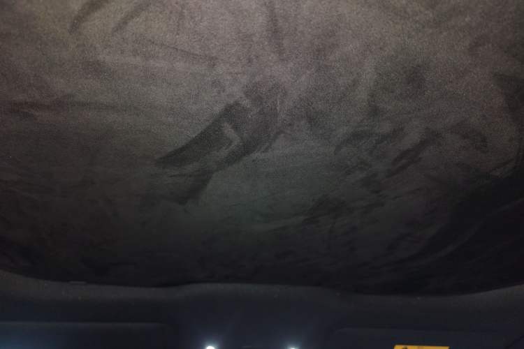 Used Nio ET5 2022 75 kWh Headliner
