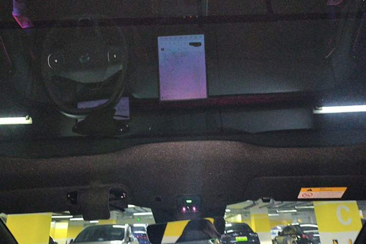 Used Nio ET5 2022 75 kWh Headliner