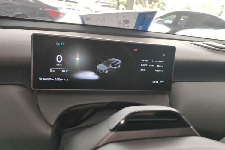 Used Nio ET5 2022 100 kWh Instrument Cluster
