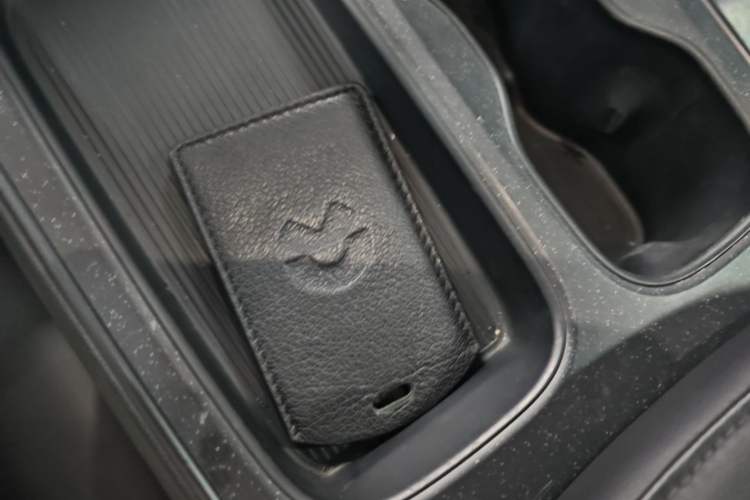 Used Nio ET5 2022 75 kWh Interior 1