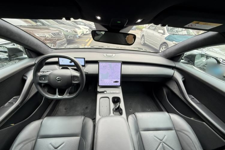 Used Nio ET5 2022 100 kWh Interior 1