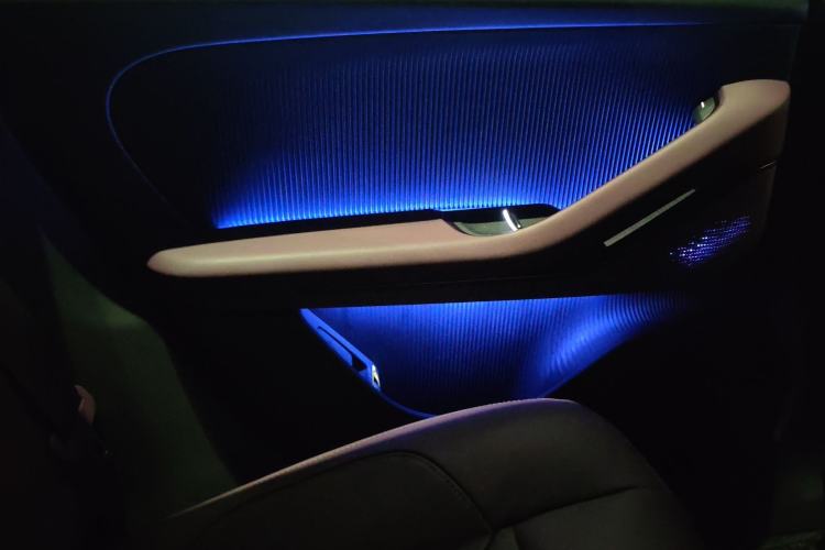 Used Nio ET5 2022 75 kWh Interior 6