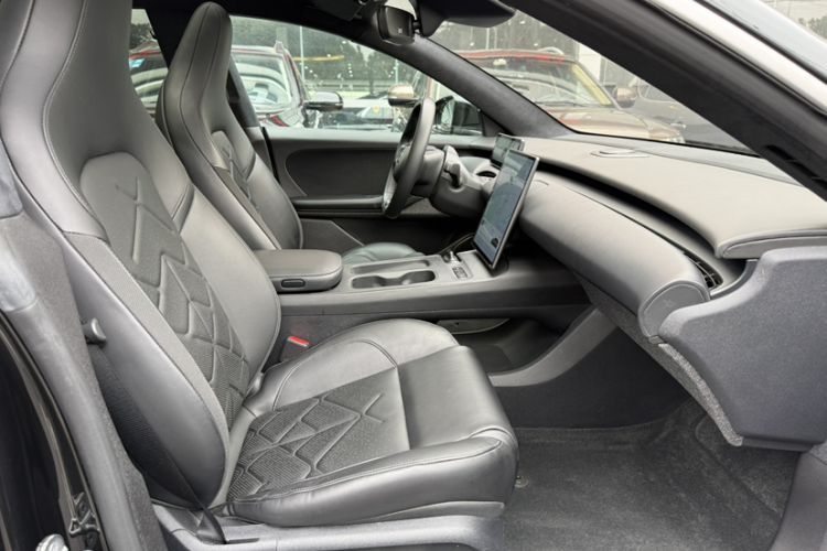 Used Nio ET5 2022 100 kWh Interior 7