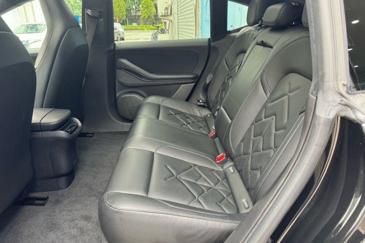 Used Nio ET5 2022 100 kWh Interior 8