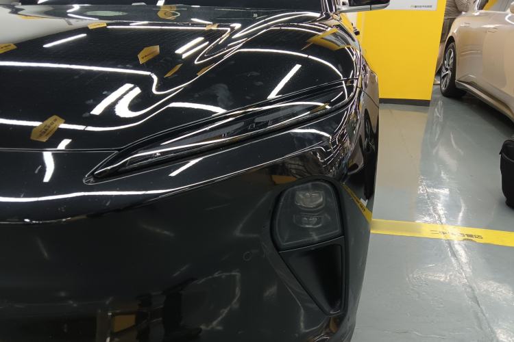 Used Nio ET5 2022 75 kWh Left Front Headlight