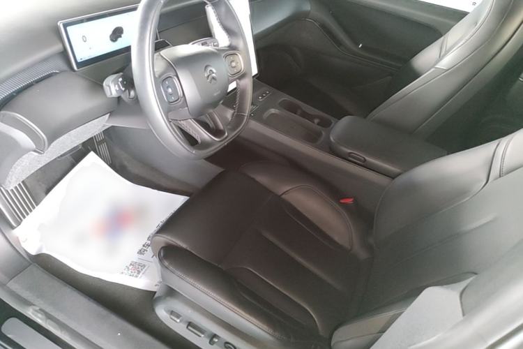 Used Nio ET5 2022 75 kWh Left Front Seat