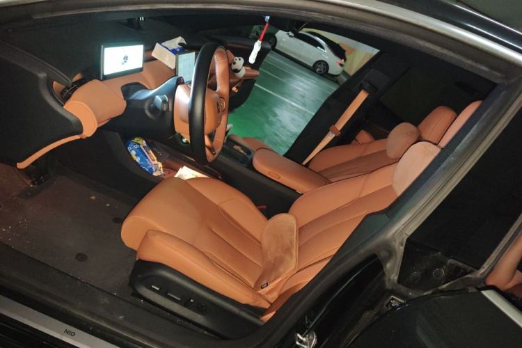 Used Nio ET5 2022 75 kWh Left Front Seat