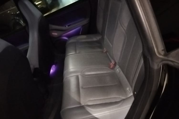 Used Nio ET5 2022 75 kWh Left Rear Seat