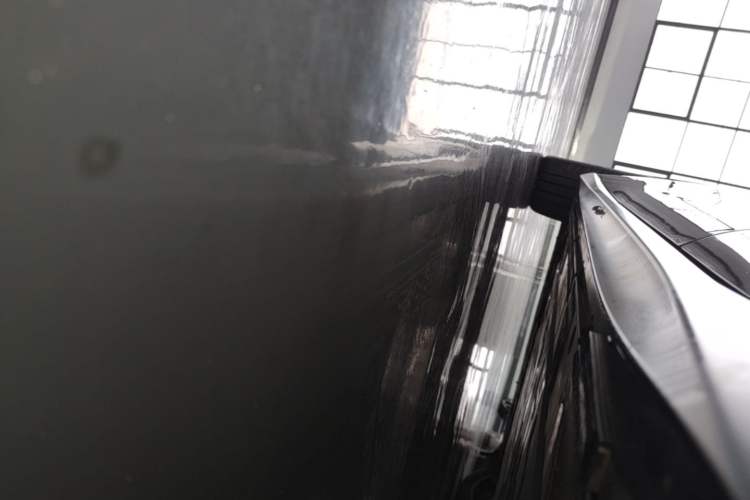 Used Nio ET5 2022 75 kWh Left Side Sill