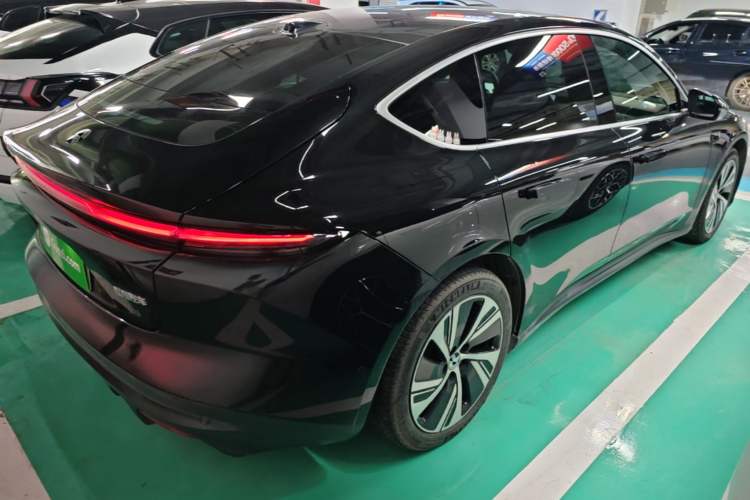 Used Nio ET5 2022 75 kWh Rear Right 45 Deg