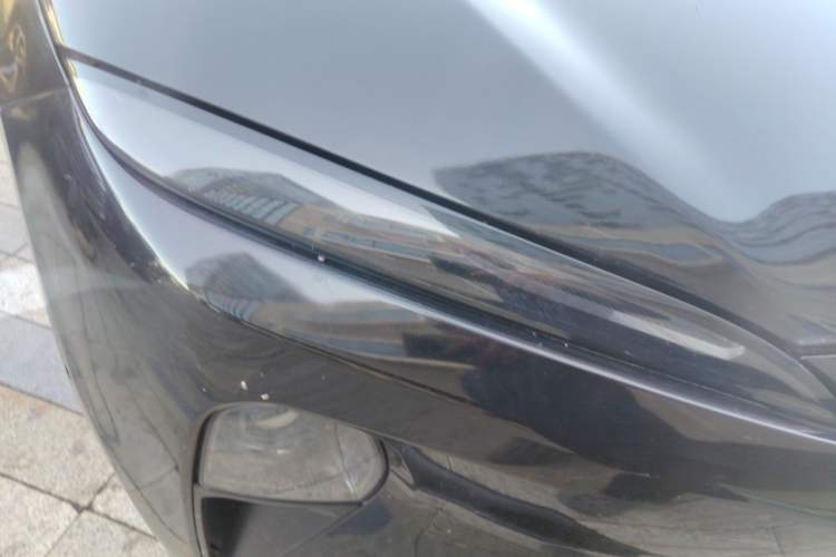 Used Nio ET5 2022 75 kWh Right Front Headlight
