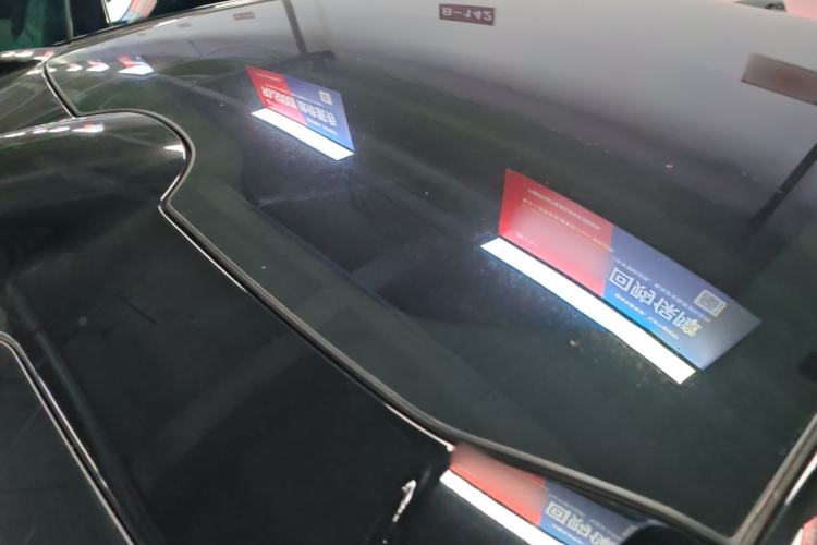 Used Nio ET5 2022 75 kWh Roof