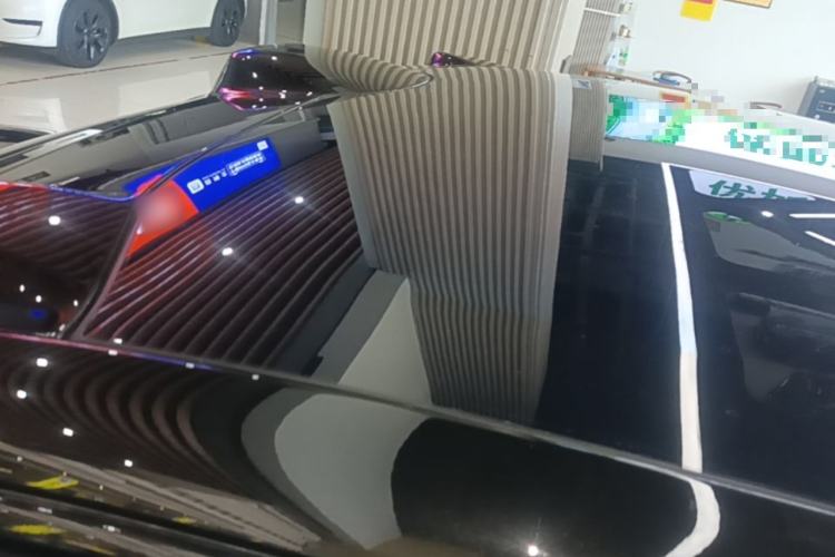 Used Nio ET5 2022 75 kWh Roof