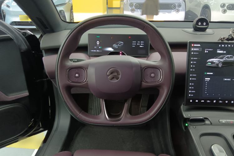 Used Nio ET5 2022 75 kWh Steering Wheel