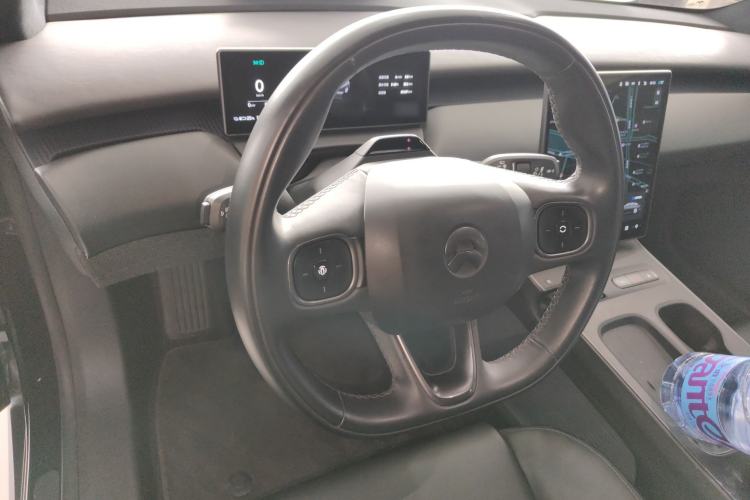 Used Nio ET5 2022 100 kWh Steering Wheel