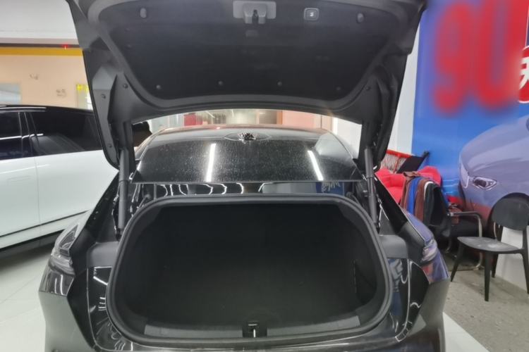 Used Nio ET5 2022 75 kWh Trunk