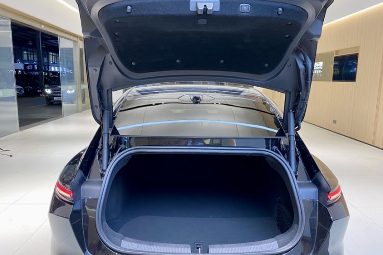 Used Nio ET5 2022 75 kWh Trunk
