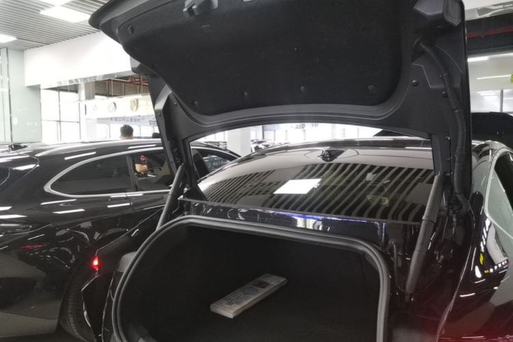 Used Nio ET5 2022 75 kWh Trunk