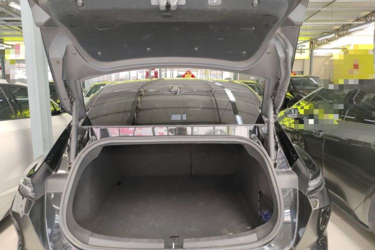 Used Nio ET5 2022 75 kWh Trunk
