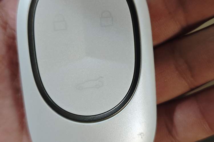 Used Nio ET5 2022 75 kWh Vehicle Key
