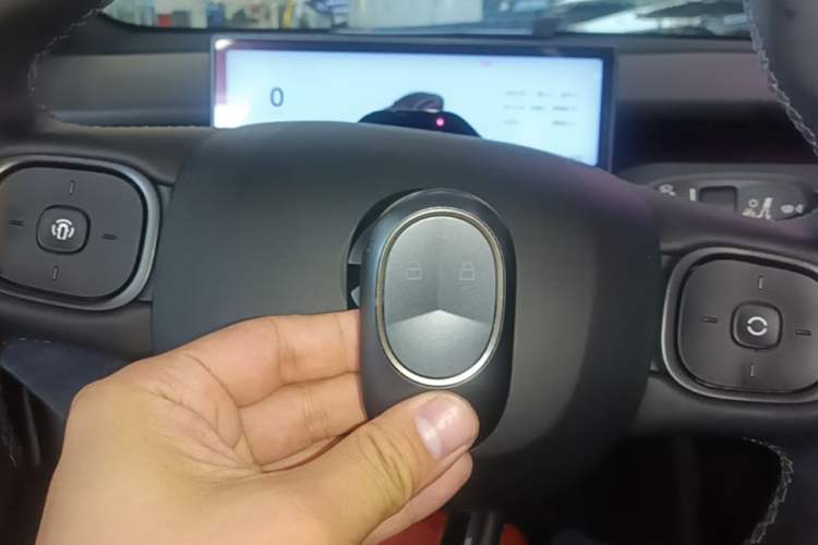 Used Nio ET5 2022 75 kWh Vehicle Key