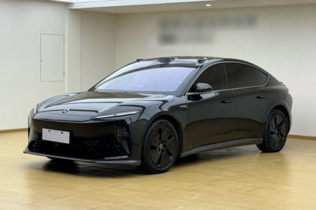 Używany Nio ET5 2022 75 kWh