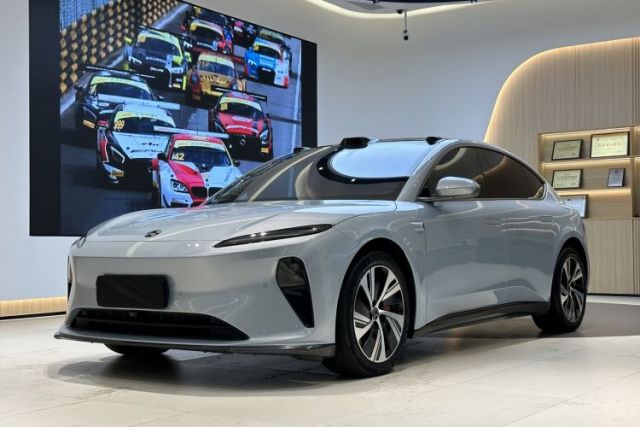 Used Nio ET5 2022 75 kWh