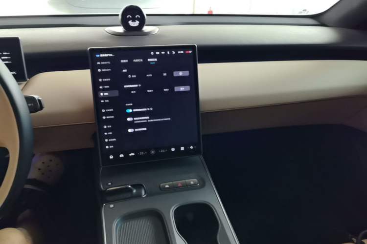 Used Nio ET5 2022 75 kWh Audio And AC Panel