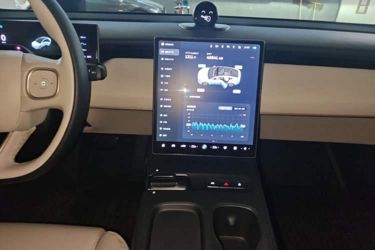 Used Nio ET5 2022 75 kWh Audio And AC Panel
