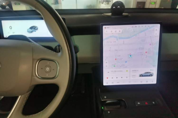 Used Nio ET5 2022 75 kWh Audio And AC Panel