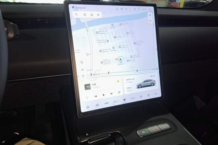 Used Nio ET5 2022 75 kWh Audio And AC Panel