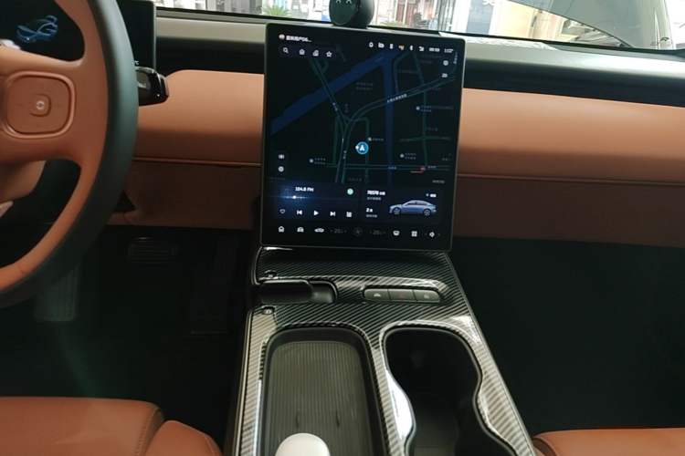 Used Nio ET5 2022 75 kWh Audio And AC Panel