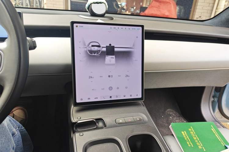 Used Nio ET5 2022 75 kWh Audio And AC Panel