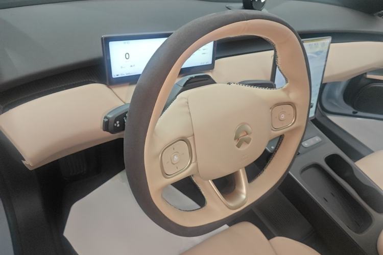 Used Nio ET5 2022 75 kWh Center Console