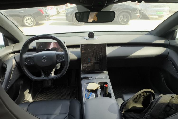 Used Nio ET5 2022 75 kWh Center Console