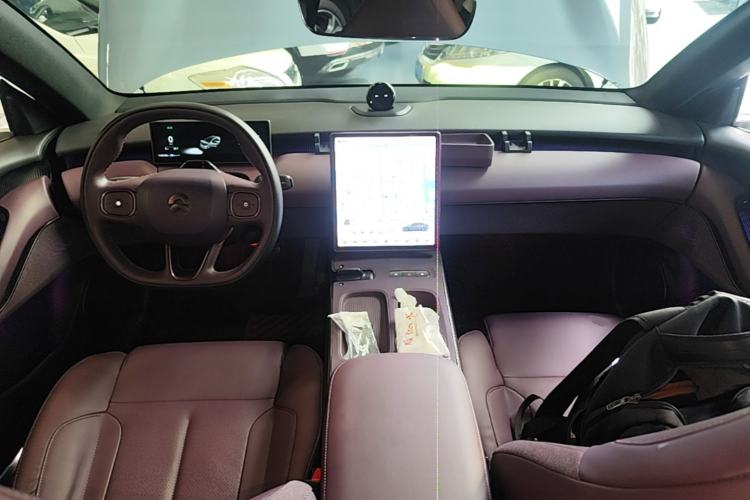 Used Nio ET5 2022 75 kWh Center Console