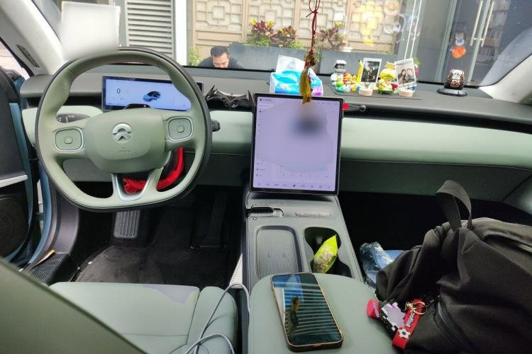 Used Nio ET5 2022 75 kWh Center Console
