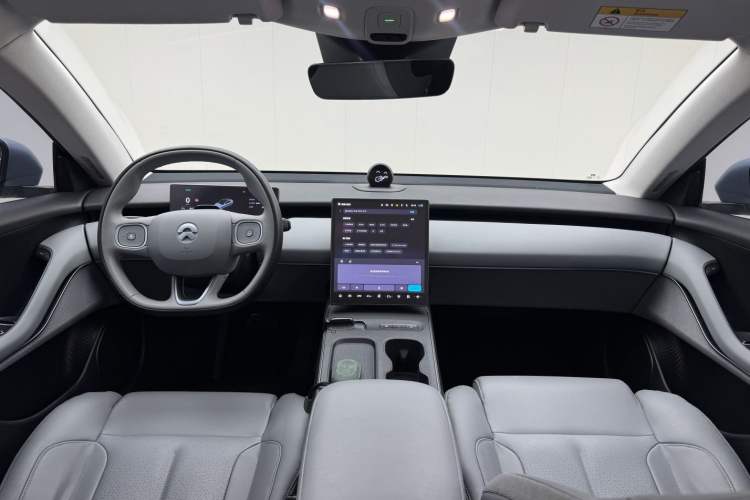 Used Nio ET5 2022 75 kWh Center Console