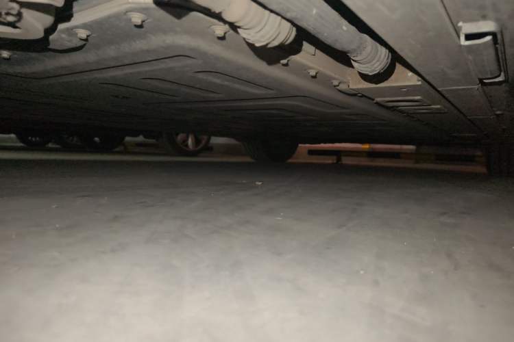 Used Nio ET5 2022 75 kWh Chassis Front Left