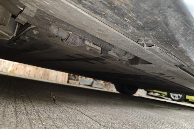 Used Nio ET5 2022 75 kWh Chassis Front Left