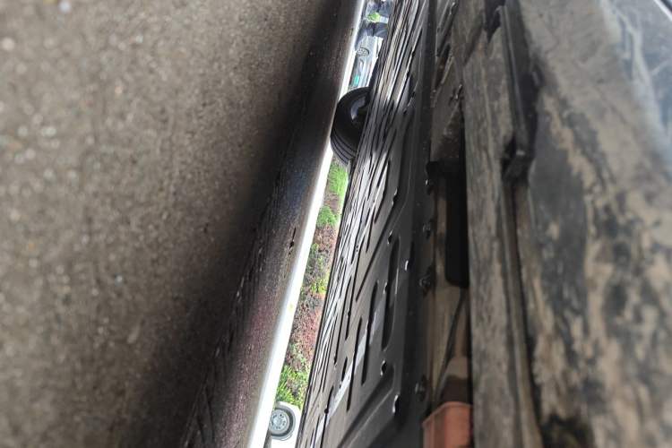 Used Nio ET5 2022 75 kWh Chassis Front Right