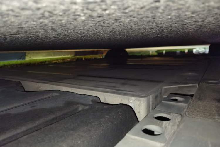 Used Nio ET5 2022 75 kWh Chassis Rear Left