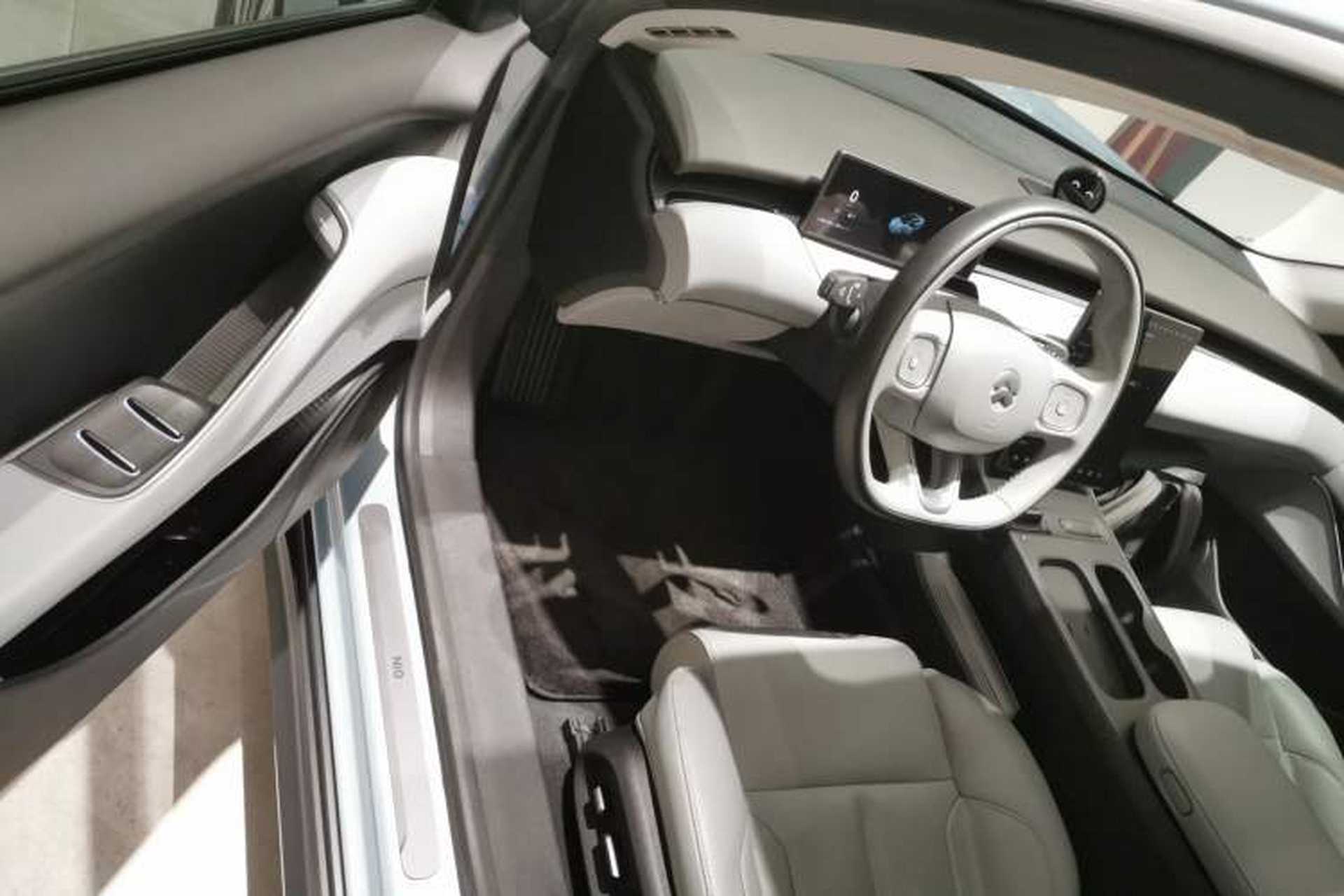 Used Nio ET5 2022 75 kWh Driver Seat