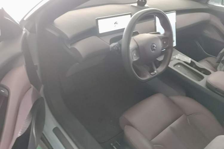 Used Nio ET5 2022 75 kWh Driver Seat