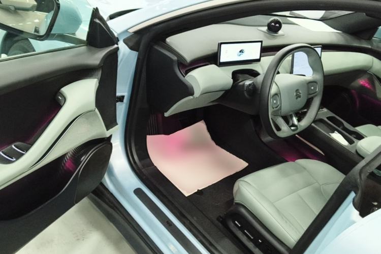Used Nio ET5 2022 75 kWh Driver Seat