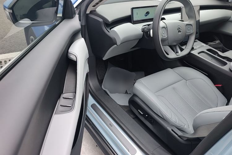 Used Nio ET5 2022 75 kWh Driver Seat